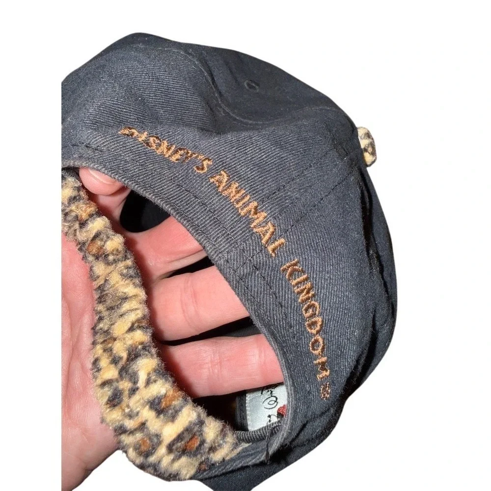 Disney Animal Kingdom Baseball Cap‎ Adult Unisex Black Mickey Mouse Patch